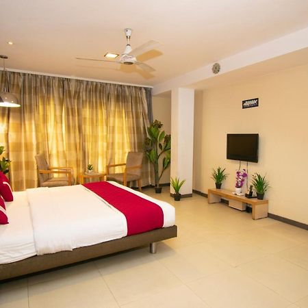 Octave Koregaon Park Πούνε Εξωτερικό φωτογραφία