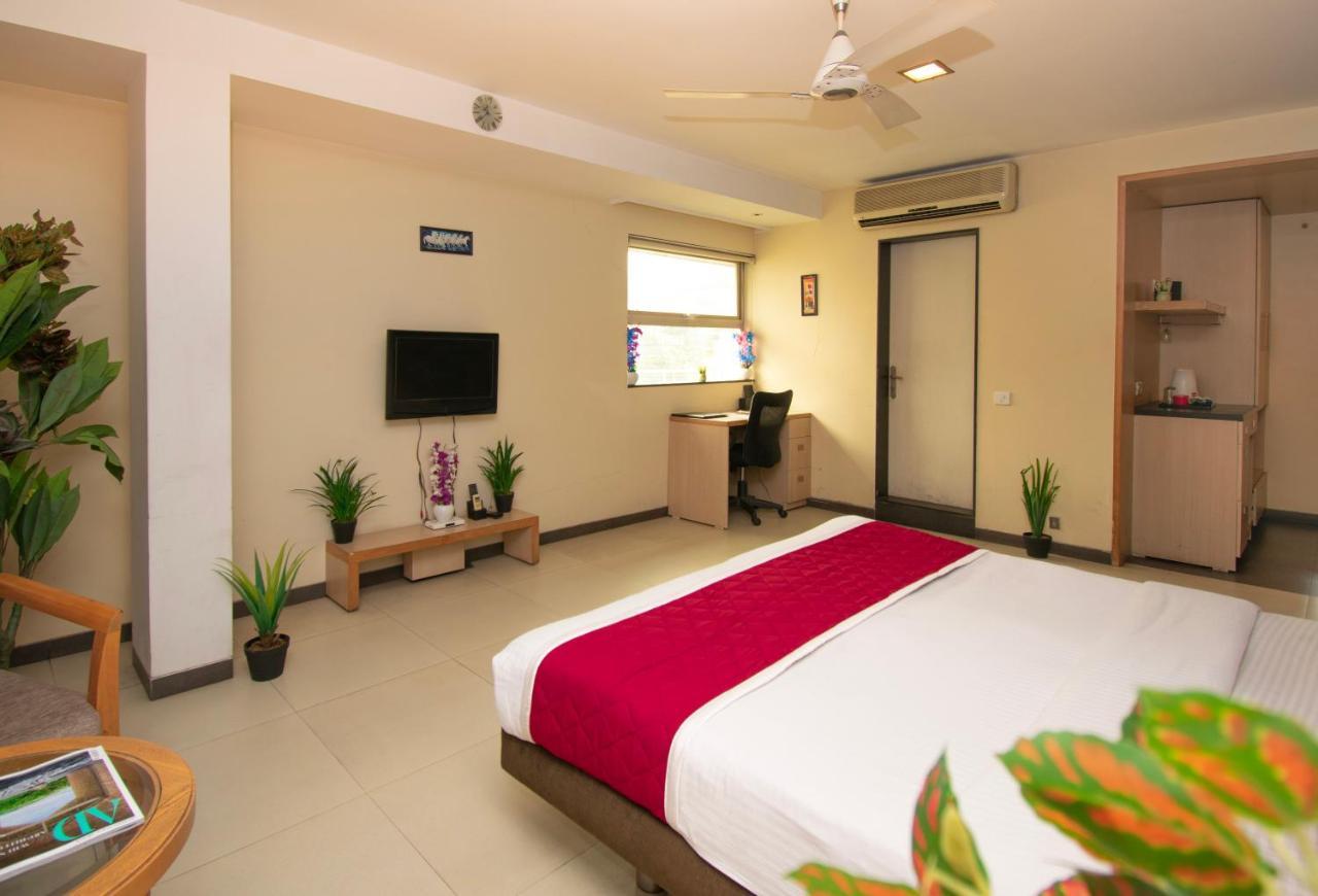 Octave Koregaon Park Πούνε Εξωτερικό φωτογραφία