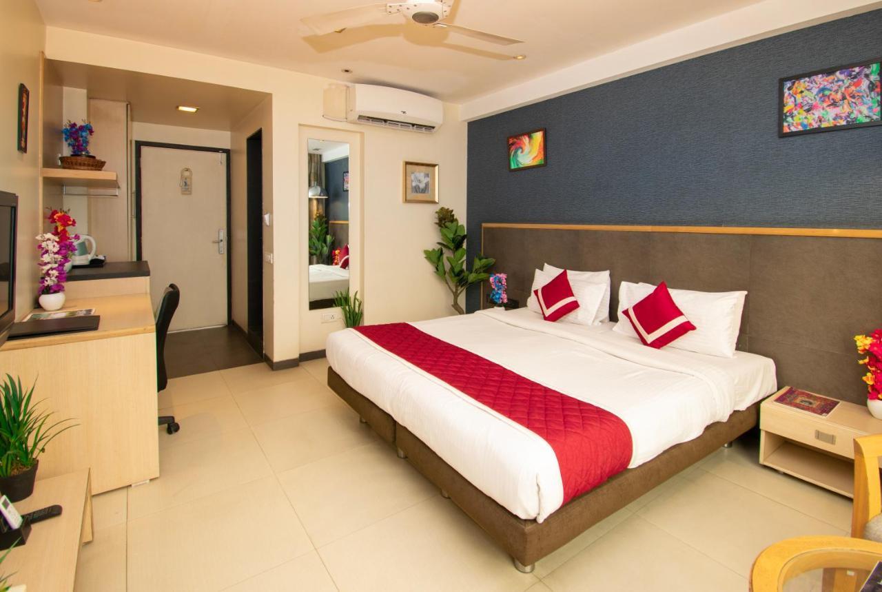 Octave Koregaon Park Πούνε Εξωτερικό φωτογραφία