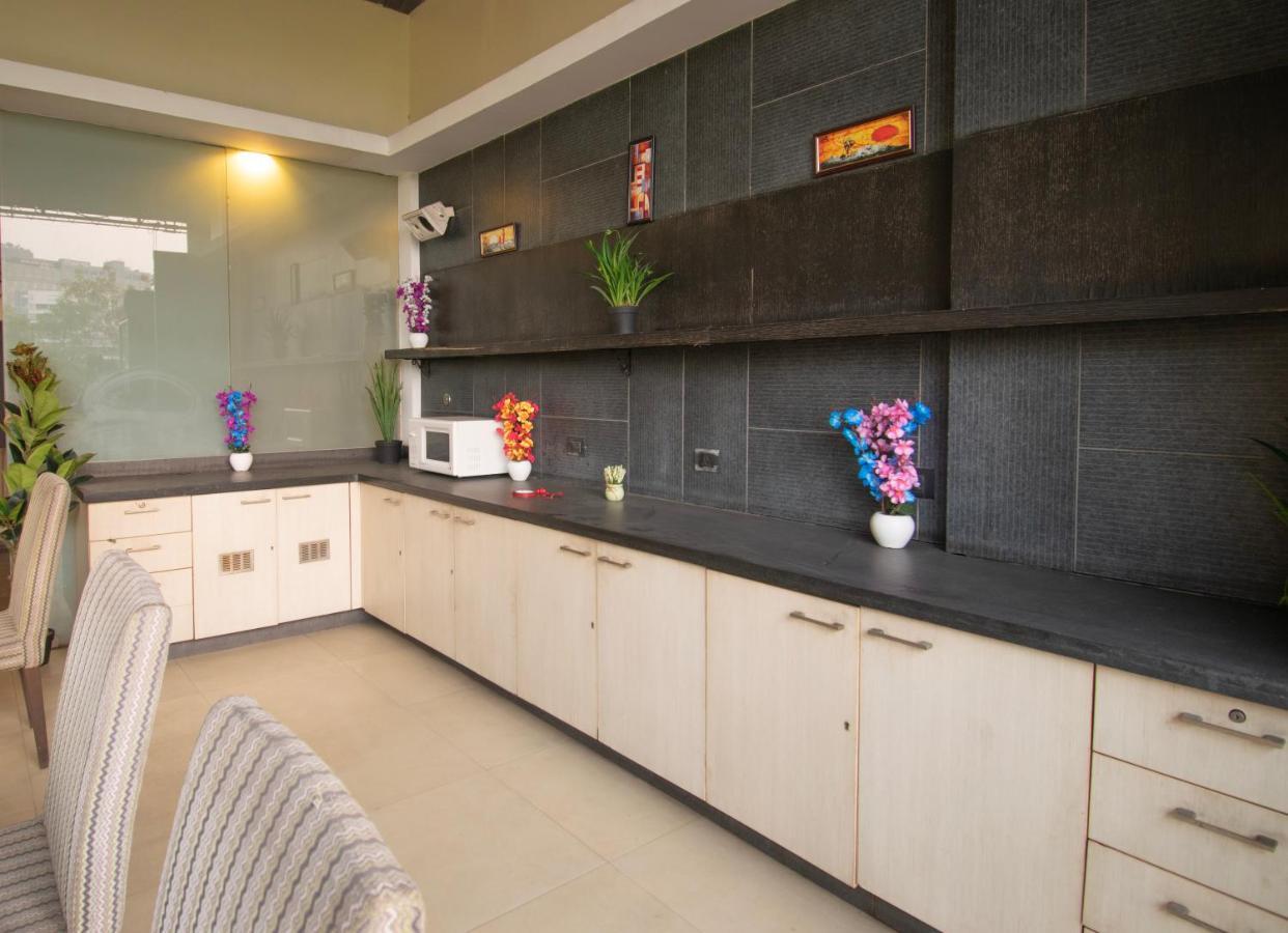 Octave Koregaon Park Πούνε Εξωτερικό φωτογραφία